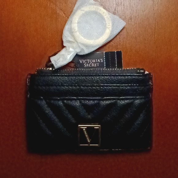 Victoria's Secret Accessories - VS KEYCHAIN CARD HOLDER